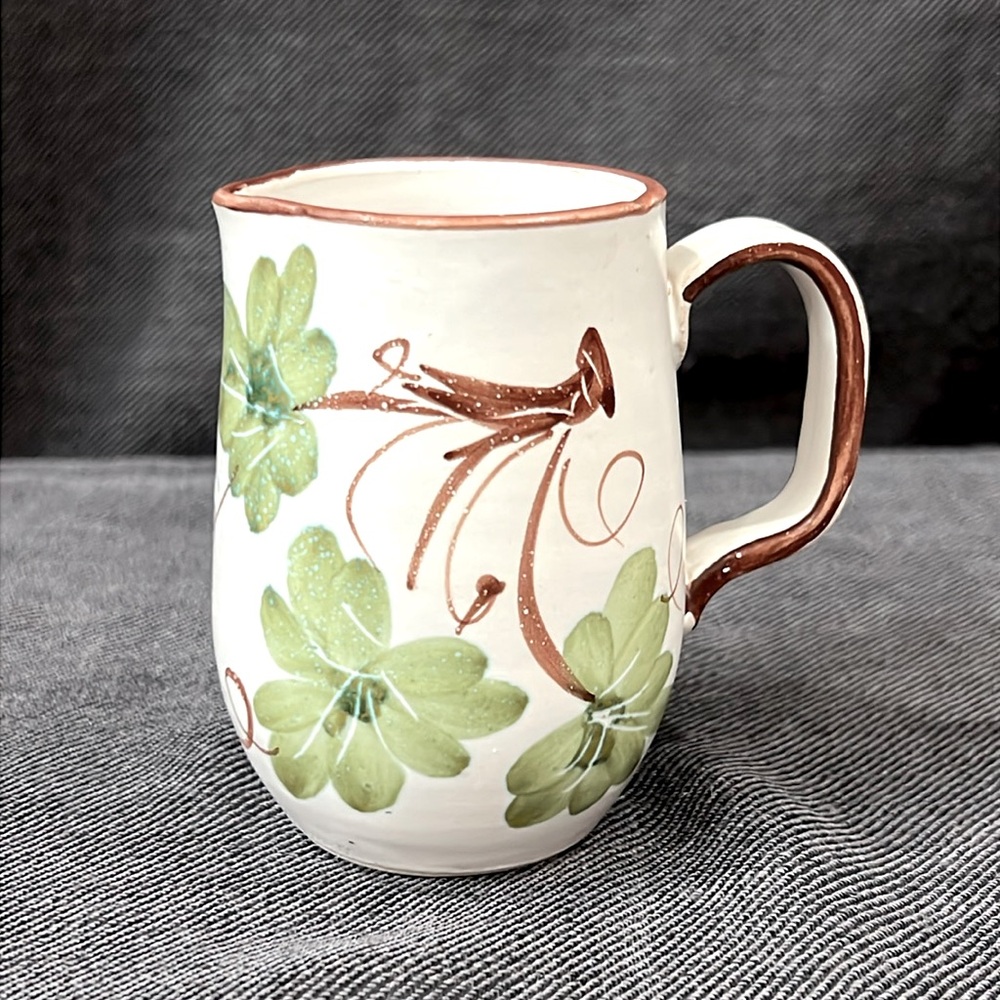 Vintage Howard Holt creamer, Italy